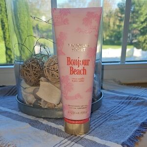 Victoria's Secret Bonjour Beach Fragrance Lotion - Pink & Gold